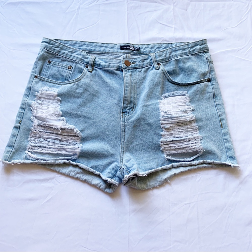 BOOHOO | Women’s shorts size 16